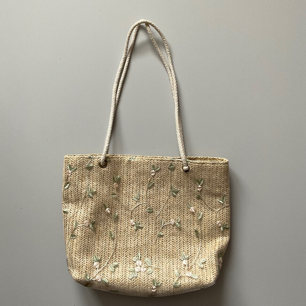 Coquette Embroidered Floral Wicker Bag with Rope Handles in Good Condition